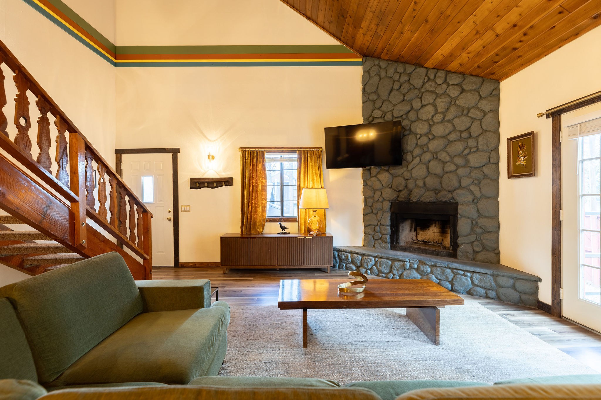The Loft interior at The Burgundy — view 5