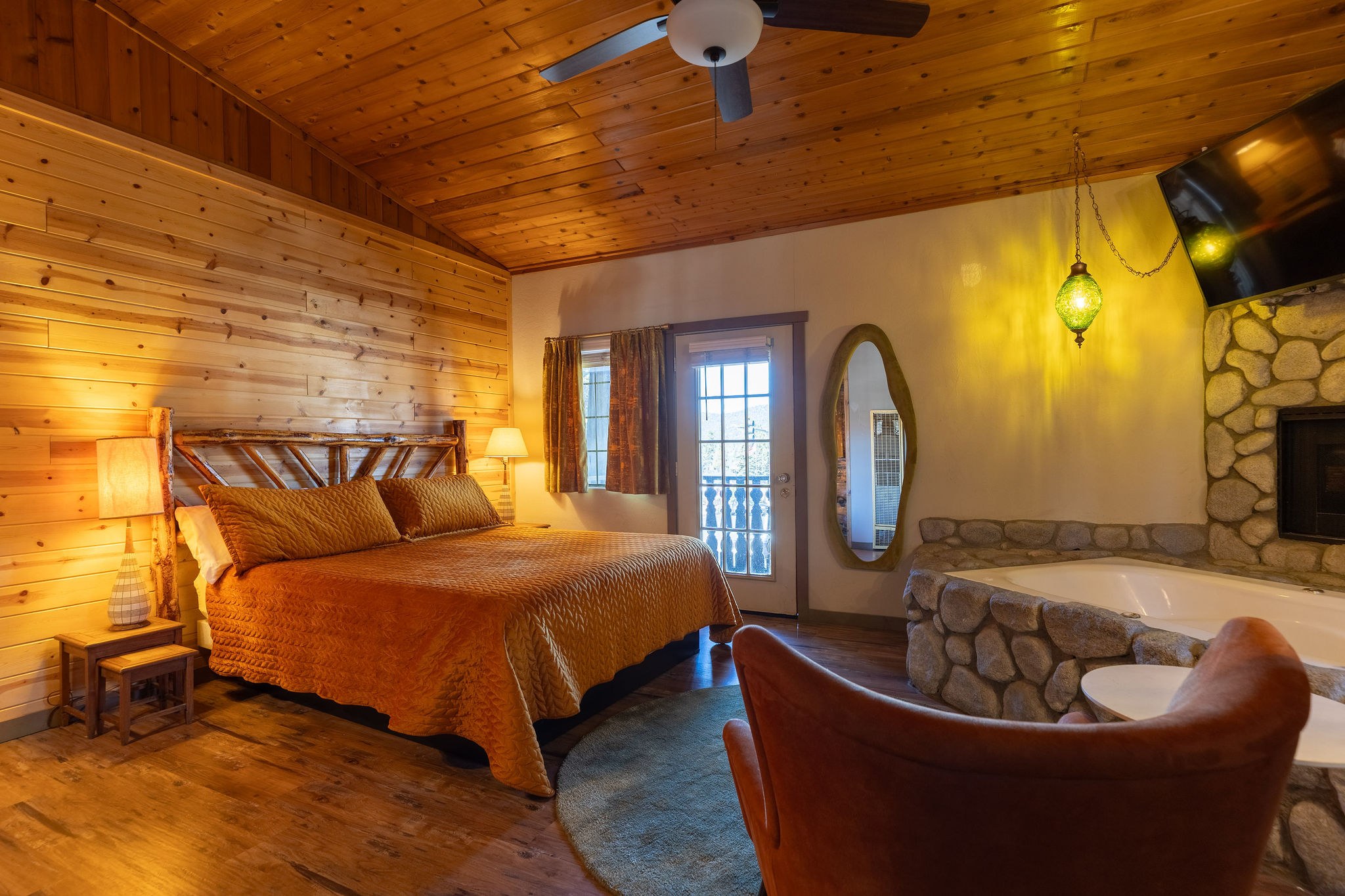 Spa Suite interior at The Burgundy — view 2